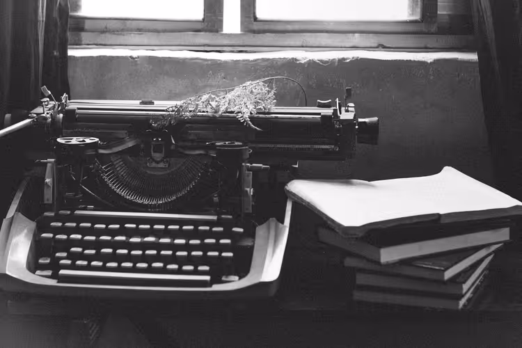✍️ Pisarski tracker zamiast NaNoWriMo: jak utrzymać tempo przez cały rok